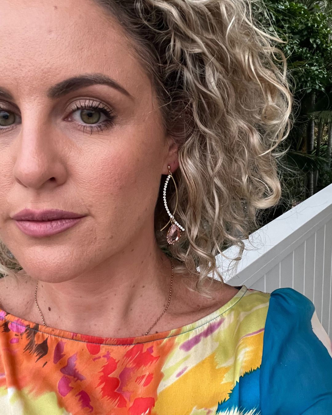 Allegra Drops in Pink