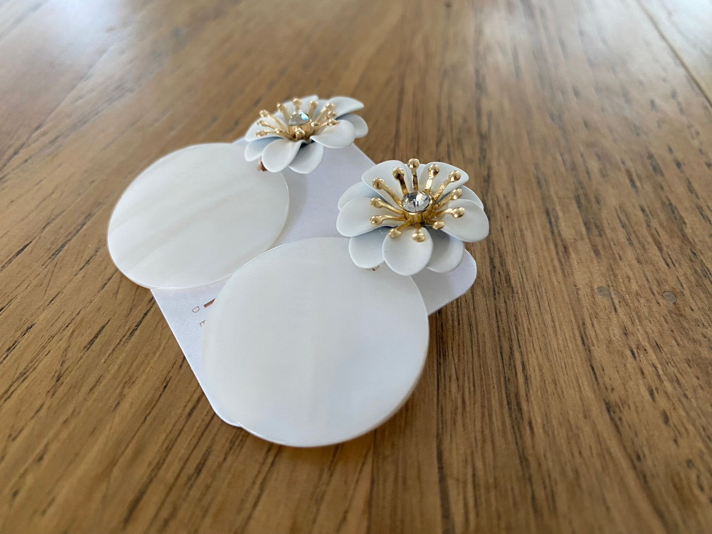 Elegant Garden Party Drops