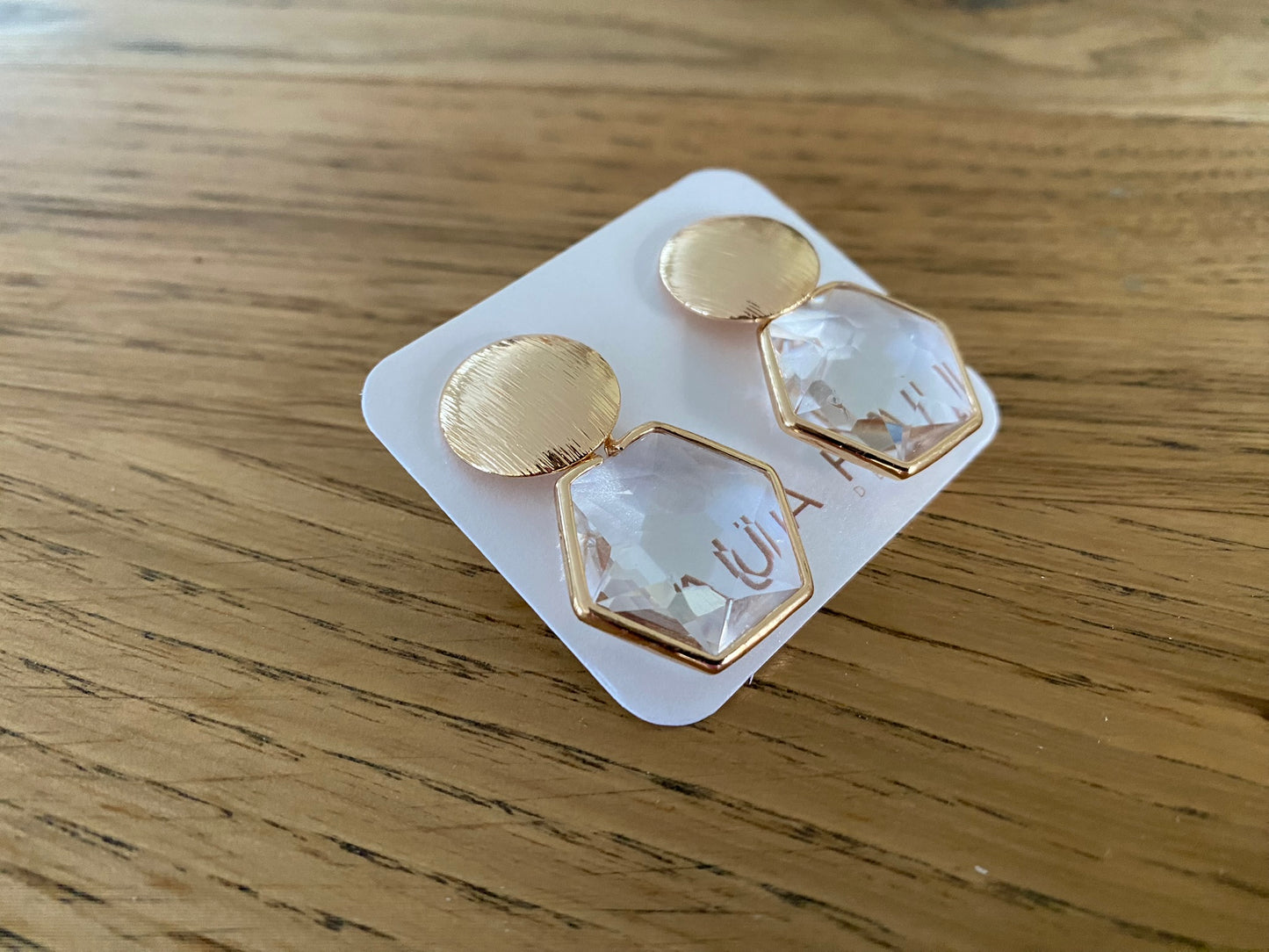 Geometria Drops