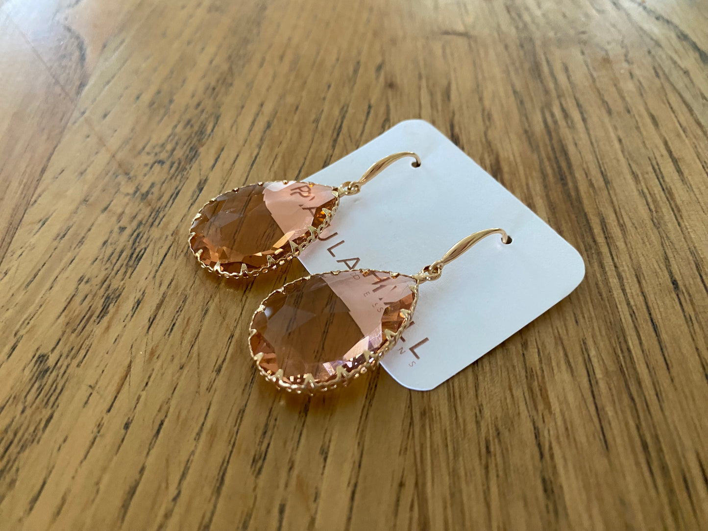 Majestic Drops in Peach