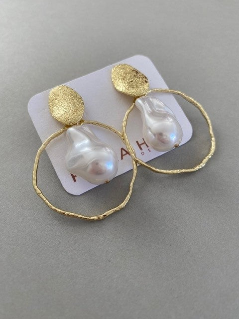Pearl Hoops