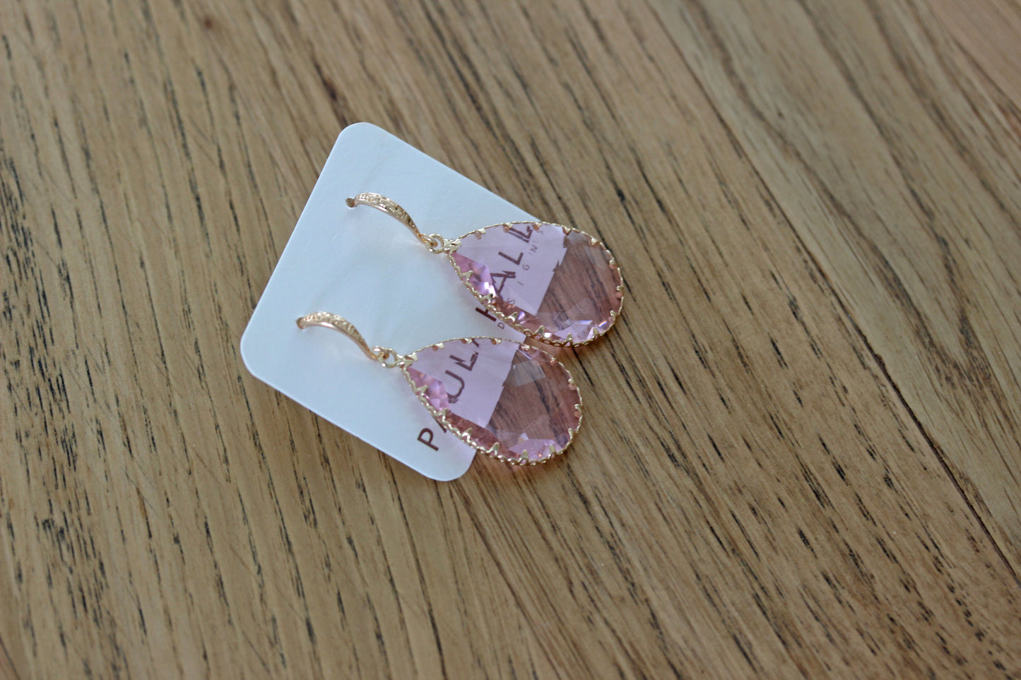 Majestic Drops in Pink