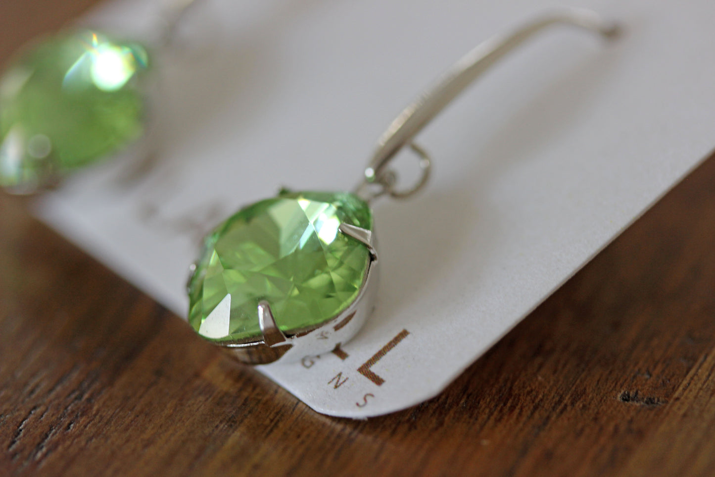 Solitaire Drops in Light Green