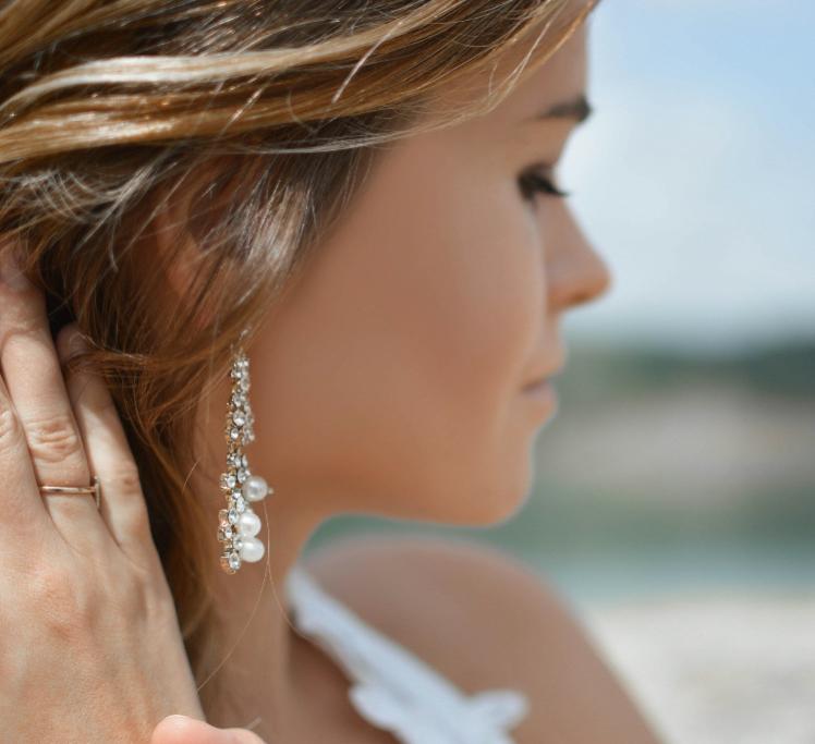 Drop earrings