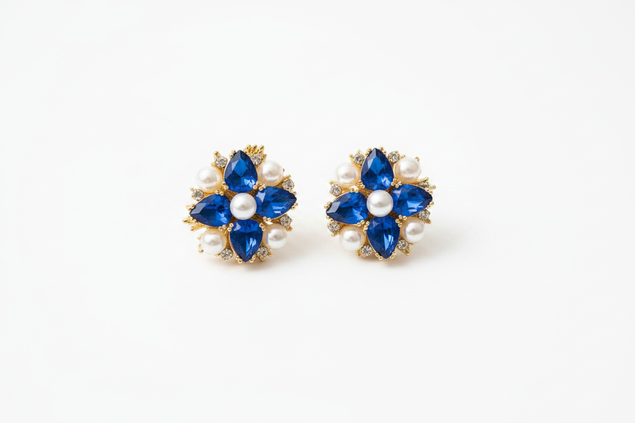 Eliza Studs
