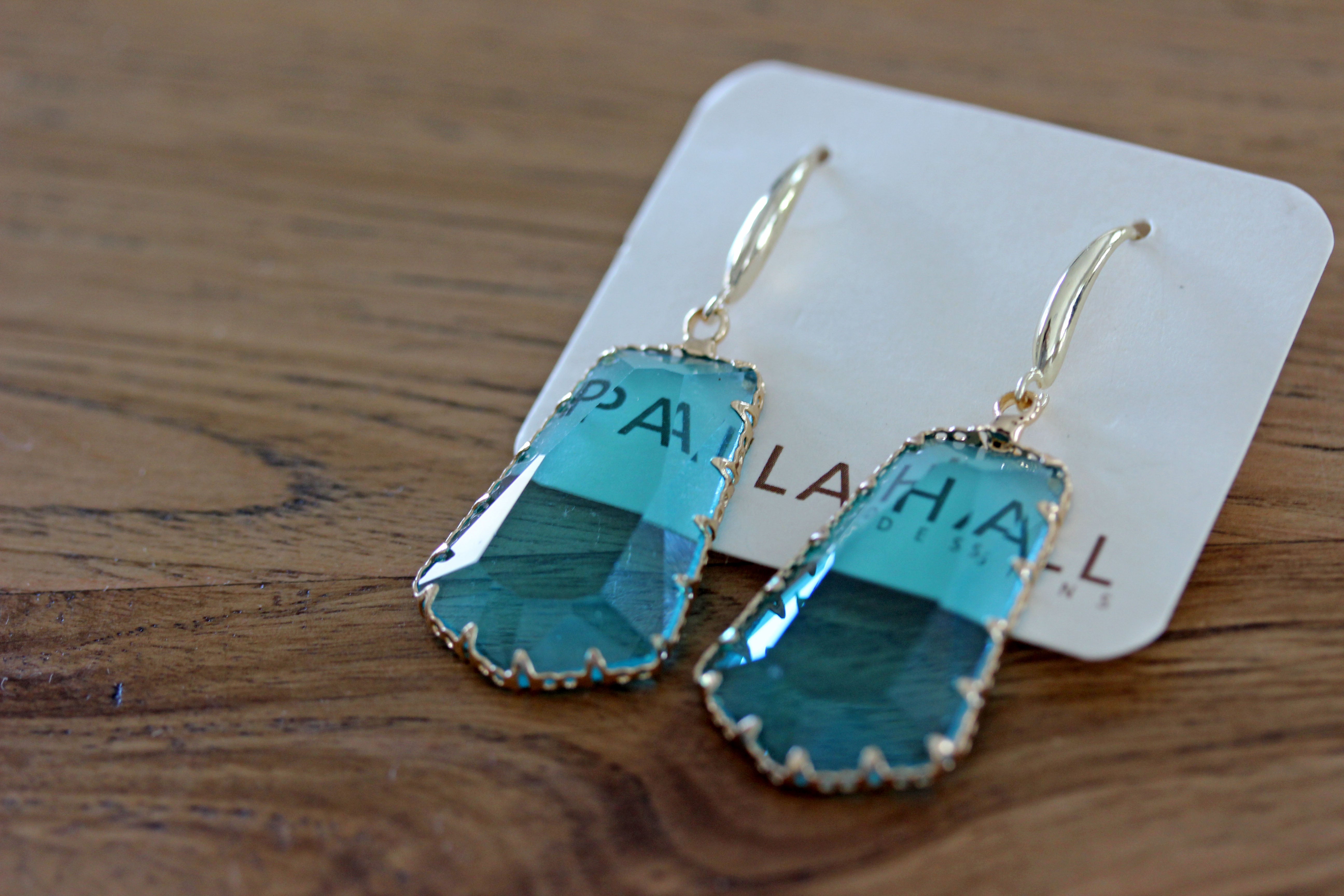 Majestic Drops in Aqua